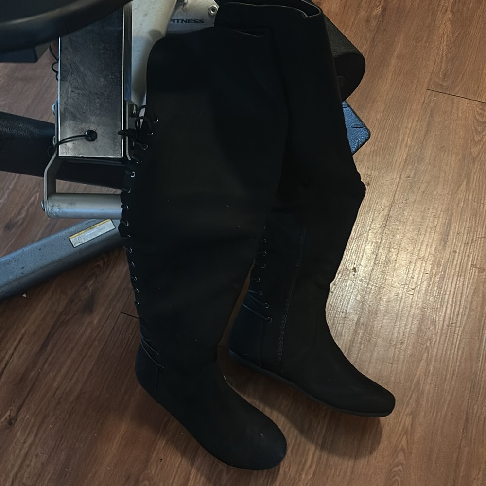 Women over the knee suede flat boots size 7 black